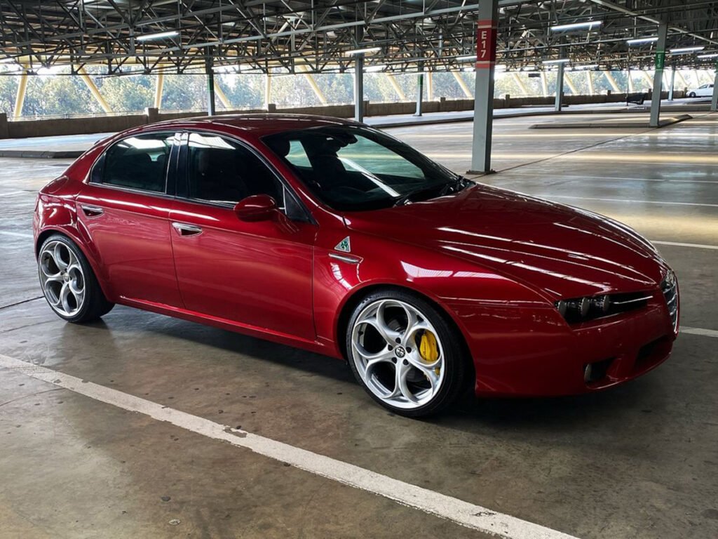 Alfa Romeo Brera 5 portes : transformation en Afrique du Sud