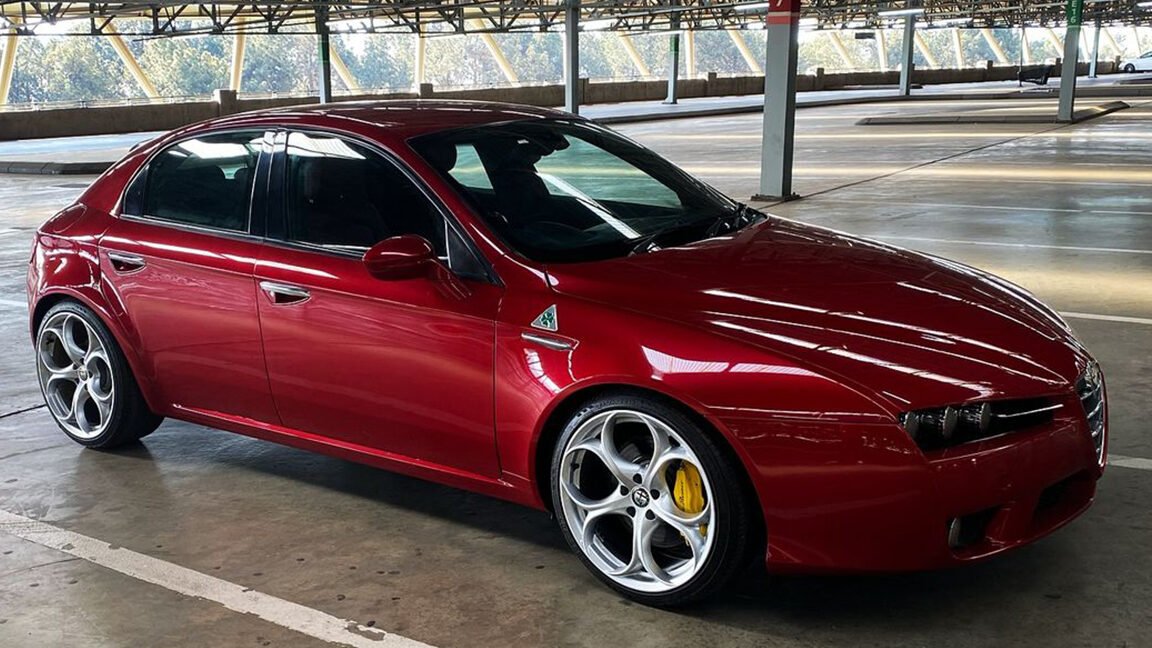 Alfa Romeo Brera 5 portes : transformation en Afrique du Sud