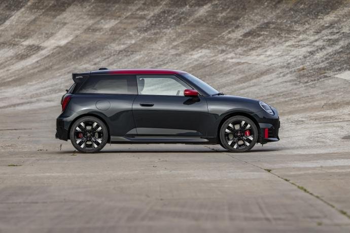 Mini Cooper John Cooper Works 100 % électrique