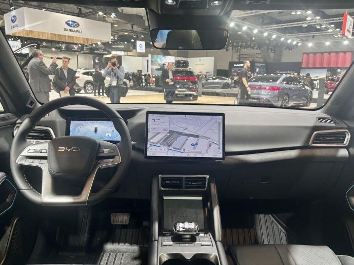 Essai du nouveau SUV BYD Atto 2 au Brussels Motor Show 6 BYD Atto 2 découverte au salon de Bruxelles 2025